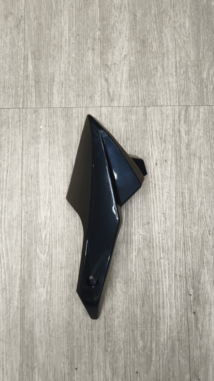 Quilla Izq Negro RKS 150 Sport - Keeway Original