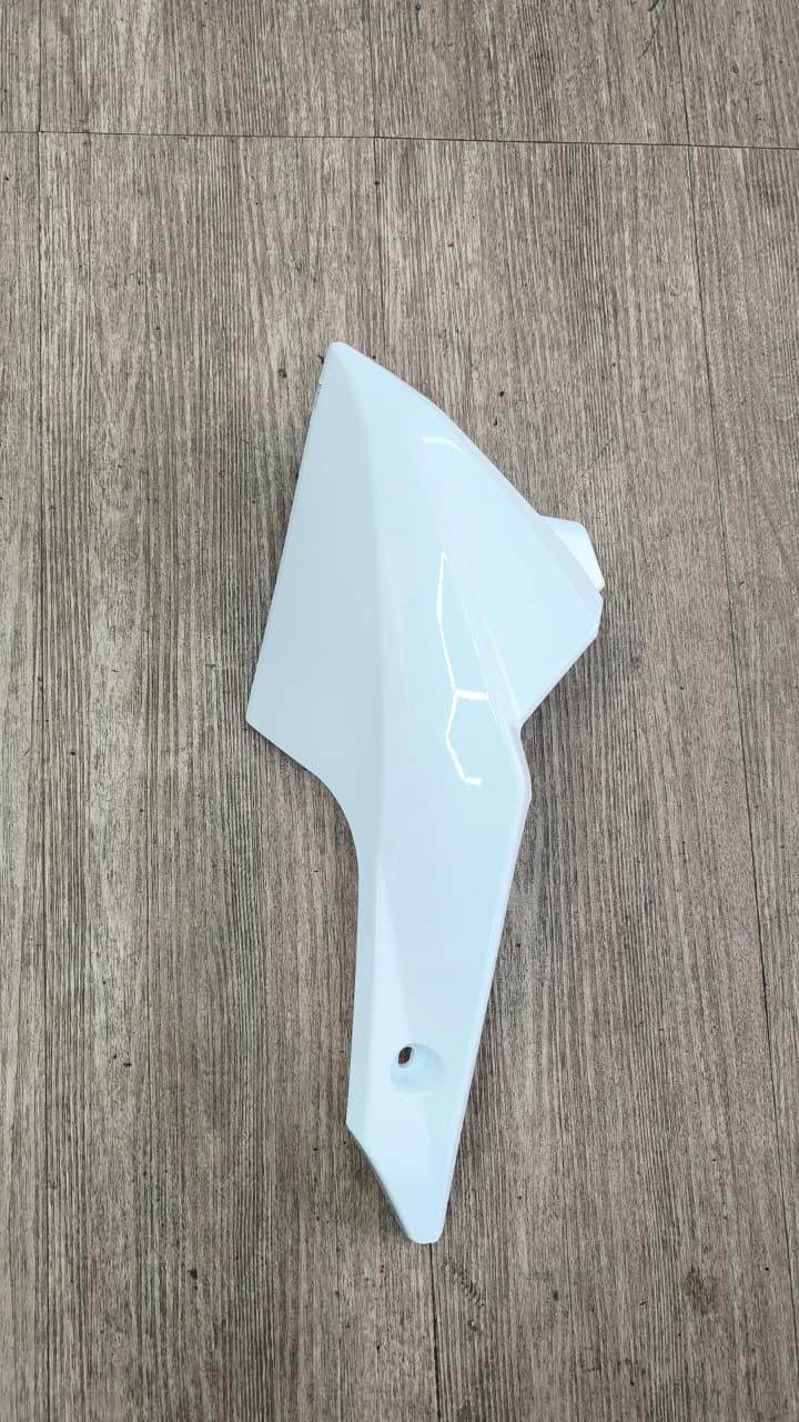 Quilla Izq blanco RKS 150 Sport - Keeway Original