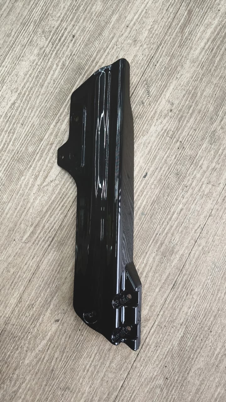Cubre telesopica derecha Target 125 - Keeway Original