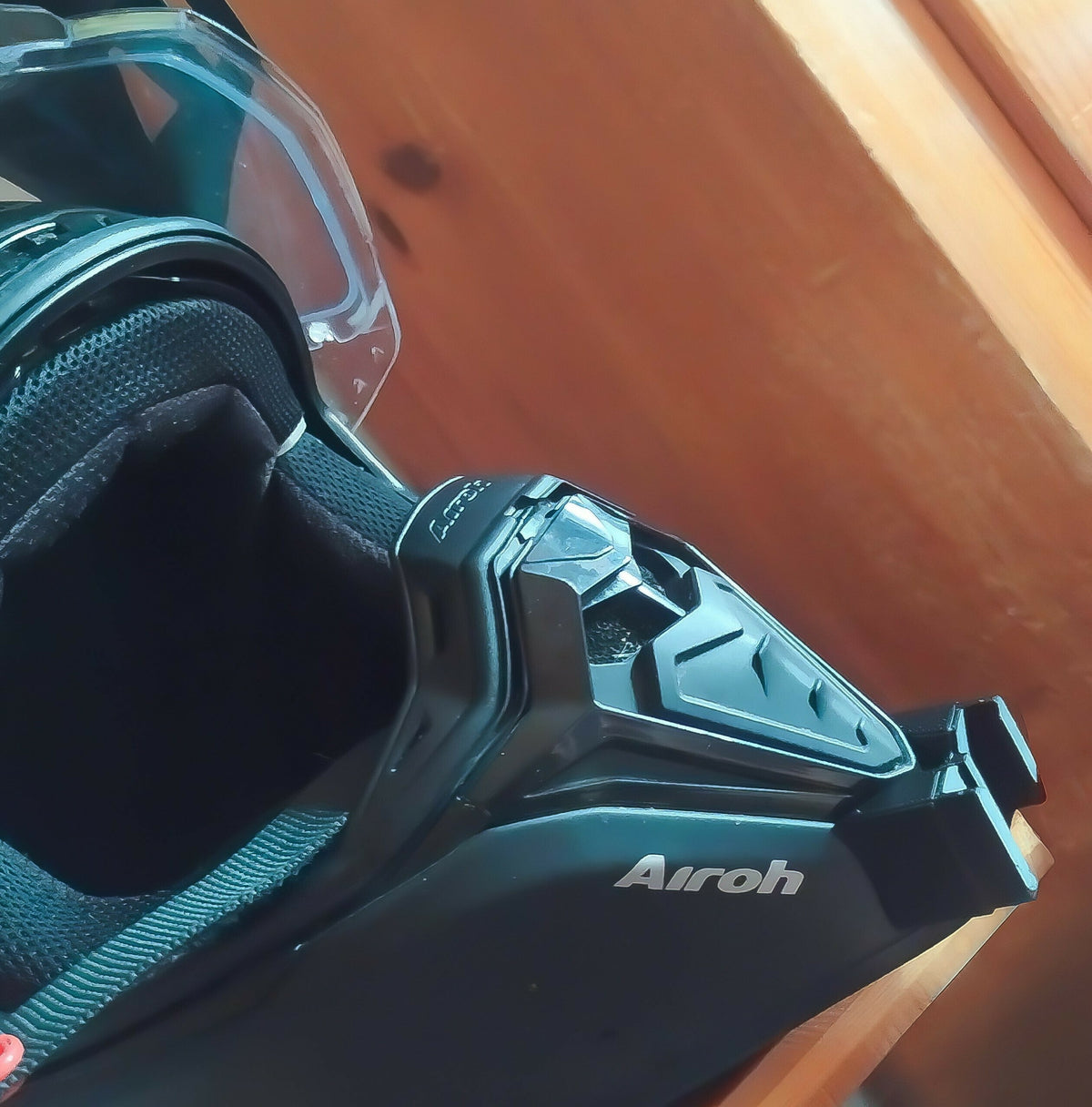 Soporte Insta360 y GoPro para Casco Airoh Commander 2