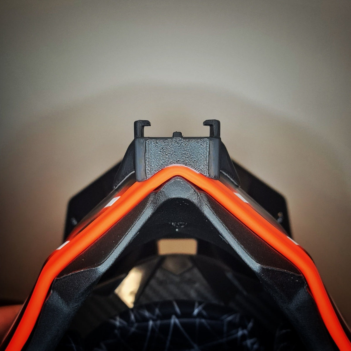 Soporte Insta360 y GoPro para Casco Airoh Twisted 2.0